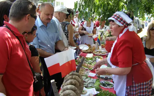 -torgivlya-na-Den-mista.JPG
