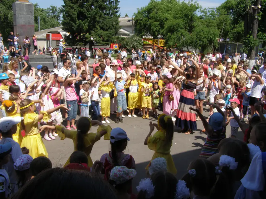 -svyatkova-programa--na-Den-zahistu-ditey.JPG